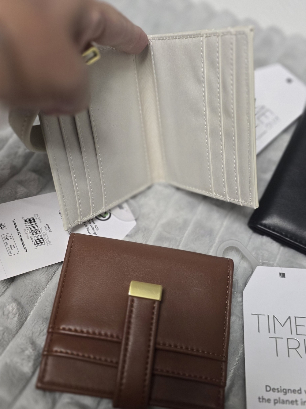 Time & Tru Women's Slim Bifold Card Holder Wallet - Gold Accent Tab  - $7 Each - Picture 3 of 3